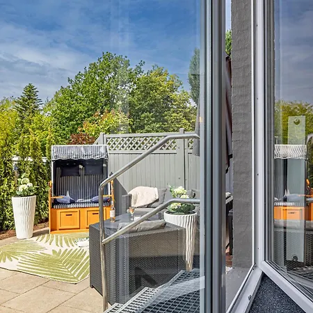 Ankerplatz Ca 1000m Zur Ostsee,terrasse,sauna,parkplatz Apartment